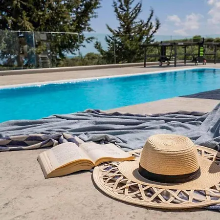 فيلة Damaskina *